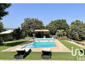 Vente maison 6 pièces 115 m² à Saint-Maximin-la-Sainte-Baume (83470)  485 000 €