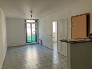 Location appartement 3 pièces 55 m² à Saint-André-de-Sangonis (34725)  640 €