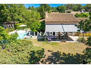 Maison de luxe à vendre dans le quartier Les Faurys