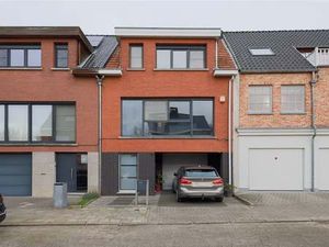 Maison à vendre à Hove € 469.000 (LD8U0) - Habicom Edegem | Zimmo