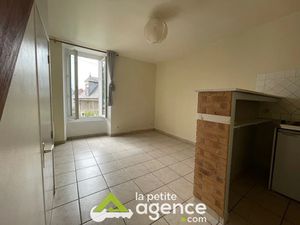 Location appartement 2 pièces 26.06 m² à Bourges (18000)  480 €