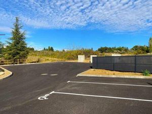 Terrain constructible viabilisé à vendre