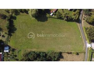 Terrain constructible viabilisé à vendre