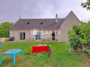 Maison familiale et terrain de 16880m²