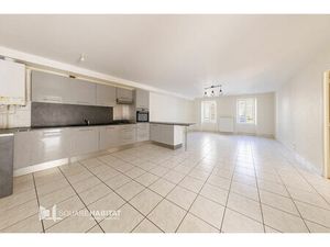 Appartement Plauzat terrasse et garage