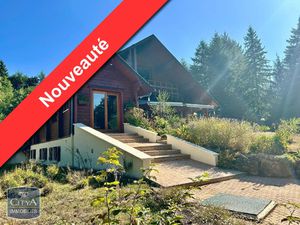 Maison à vendre 7 pièces 180.47 m² - Saint-Priest-de-Gimel (19) - 249 000€