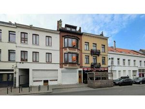 APPARTEMENT AVEC JARDIN