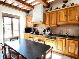 Maison individuelle 8 pièce(s) 212 m2