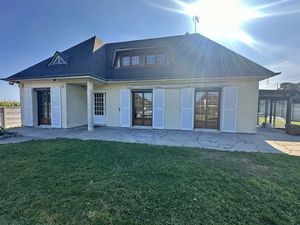 Vente maison 7 pièces 170 m² à Saint-Nicolas-d'Aliermont (76510)  290 000 €