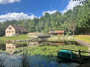 Vente maison 7 pièces 200 m² à Champs-sur-Yonne (89290)  383 000 €