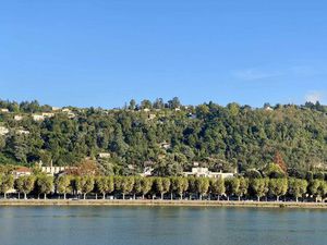 Appartement T3 avec balcon  parking et très belle vue – 69560 Sainte-Colombe