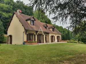 PROPRIÉTÉ À VENDRE À MAREUIL SUR CHER