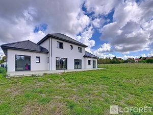 Maison Airon Notre Dame 6 pièce(s) 180 m2