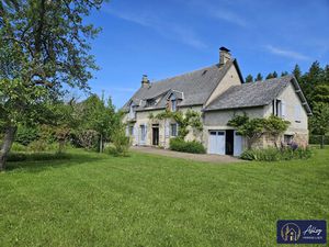 Belle maison en pierre avec dépendance et terrain d'environ 31