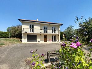 Maison 3 chambres de 116m2 - Boisseuil - entièrement rénovée - grande parcelle - dépendanc