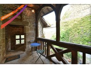 Maison de caractère rénovée avec vue sur la prieurale et jardin arboré – Souvigny (03210)