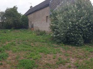 Terrain à bâtir cloturé