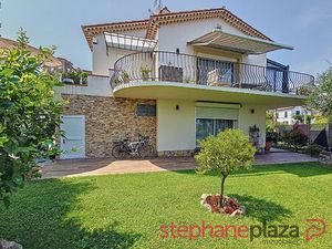 Vente maison 6 pièces 130 m² Mandelieu-la-Napoule (06210)