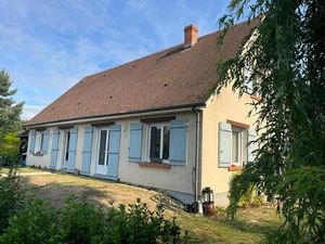 Vente maison 5 pièces  160.00m²  Combleux