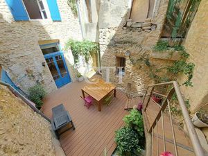 Vente maison 6 pièces 180 m² Malaucène (84340)