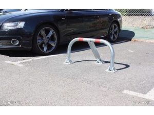 Loue places de parking en copropriété