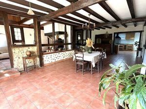 Mme. Marie-Laure Paticat