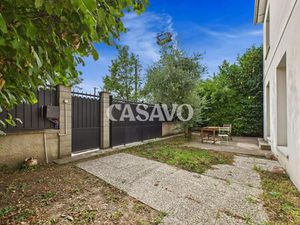 Vente Maison 6 pièces de 115m² - 95120 Ermont