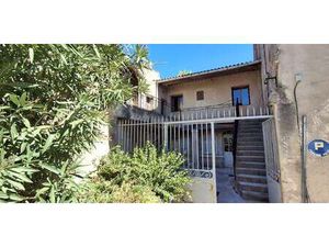 Maison avec terrasse La Garde-Adhémar (26)