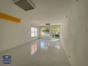 Local commercial à louer - Saint-Paul (974) - 1 690€