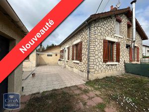 Maison à vendre 3 pièces 60 m² - Marseilles-lès-Aubigny (18) - 60 000€