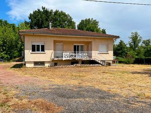 Annonce vente maison 8 pièces de 220m2 à Saint andre de cubzac (33240) - ParuVendu.fr ref 