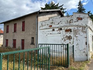 ENSEMBLE DE MAISON DIVISIBLE