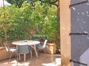 Vente appartement 2 pièces 39 m² à Gignac-la-Nerthe (13180)  250 000 €