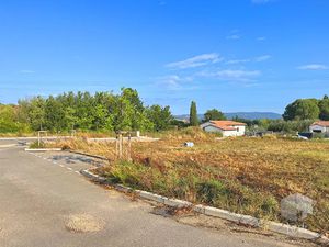 Vente terrain 850 m² à Montelimar (26200)  139 000 €