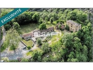 Vente locaux professionnels 175 m² à Réalmont (81120)  180 000 €