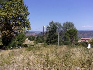 Vente terrain 2354 m² à Liausson (34800)  266 250 €