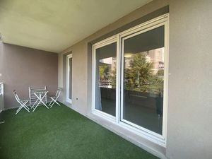 Location meublée appartement 1 pièce 32.66 m² à Cergy (95000)  797 €