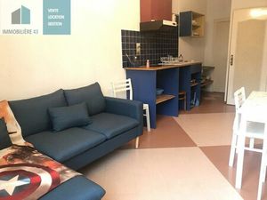 Location appartement 2 pièces 42 m² à Le Puy-en-Velay (43000)