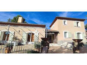 Maison avec jardin et terrasse Ollières (83)