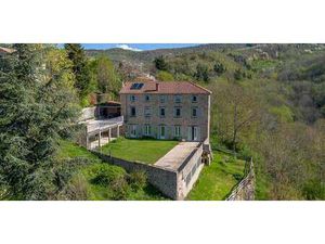 Maison contemporaine avec jardin et terrasse Pailharès (07)