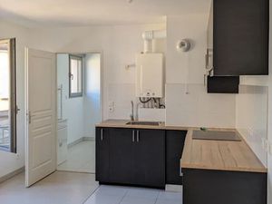 Location appartement 1 pièce 30 m² à Limours (91470)  750 €
