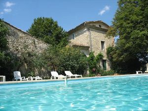 Location meublée appartement 3 pièces 90 m² à Sauzet (26740)  1 111 €