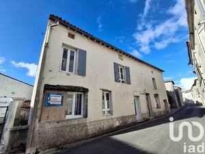 Vente maison 4 pièces 121 m² à Beauvais-sur-Matha (17490)  79 500 €