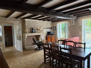 Vente maison 10 pièces 433 m² à Bernay-Saint-Martin (17330)  360 000 €