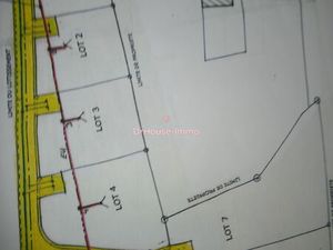 Vaste terrain sur plus de 10.000 M2 dont 4360 M2 constructibles remarquablement situé à Sa