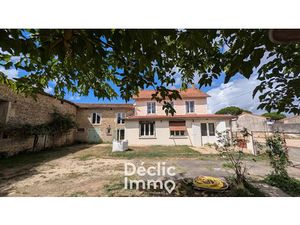 Vente maison 5 pièces 190 m² à Vouleme (86400)  159 000 €