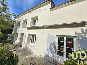 Vente maison 5 pièces 99 m² à Salles-d'Angles (16130)  168 000 €
