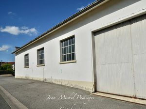 Local professionnel à louer SAINT GAUDENS 2 pièce(s) 290m2 1 500€/mois HT/HC