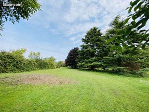 Terrain 1 pièce 3679 m²