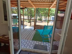 Chalet dans camping ouvert à l'année